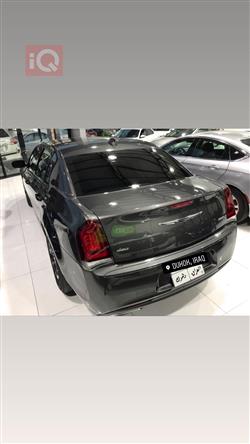 كرايسلر 300